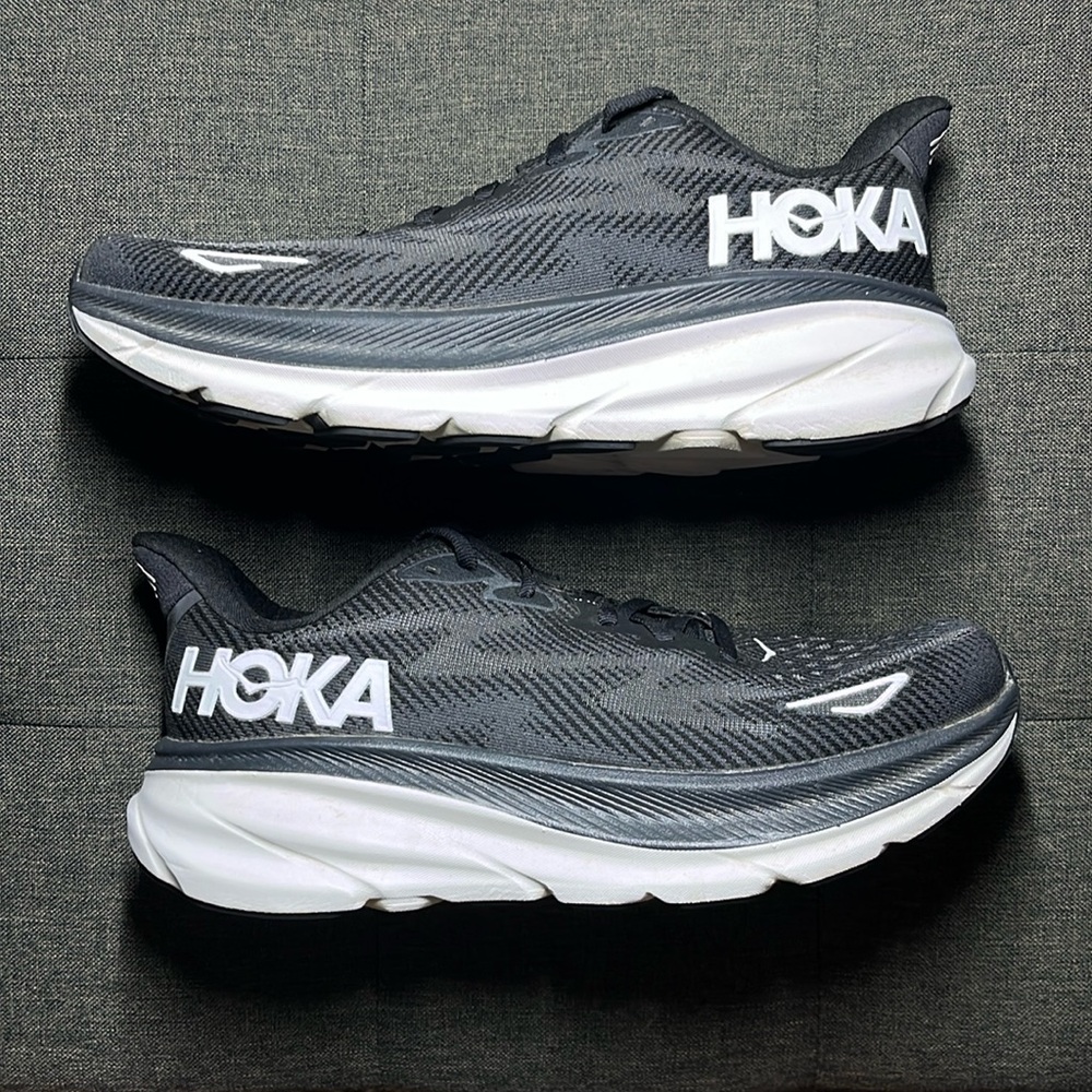 Hoka Clifton 9 US Womens size 8 B Width